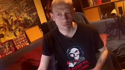 svenerd______ online show from March 2026 12:49:02 AM