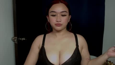 Snapshot of sw33tgirl_moaner chatting on July 2026 11:23:02 AM Angelic Baby online show from July 2026 11:23:02 AM