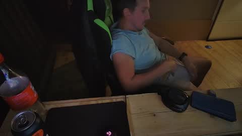 Snapshot of swaicy1990 chatting on October 2025 09:22:01 PM swaicy1990 online show from October 2025 09:22:01 PM