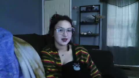 Snapshot of swanncrazi chatting on September 2025 06:19:02 PM Swann online show from September 2025 06:19:02 PM