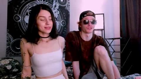 Snapshot of sweathome chatting on October 2025 09:49:01 AM sweaties3 online show from October 2025 09:49:01 AM