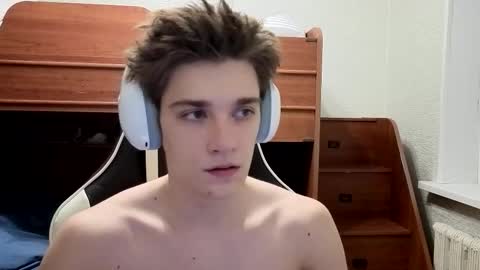 Snapshot of sweeetyangeel chatting on November 2025 07:14:01 PM sweeetyangeel online show from November 2025 07:14:01 PM