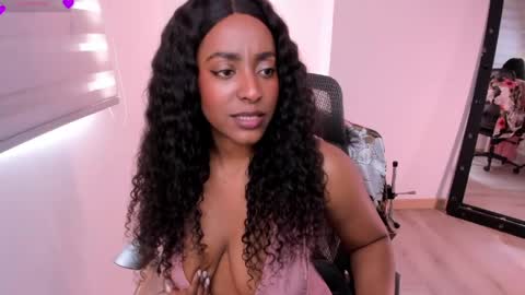 Evangeline online show from May 2026 07:19:01 PM