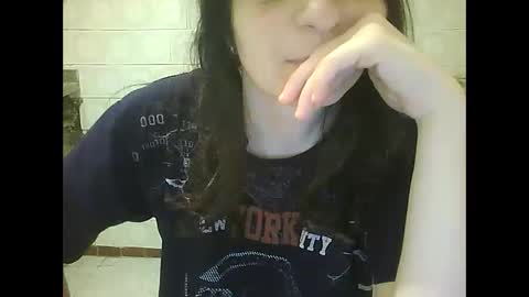 sweet4y0u online show from April 2026 07:11:01 PM