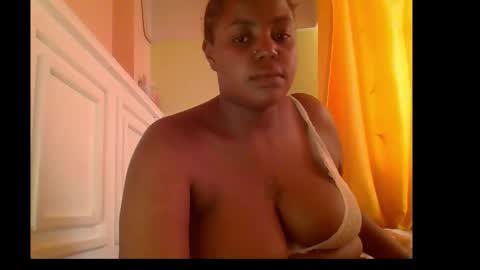 sweet52537 online show from November 2025 12:05:02 PM