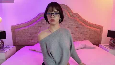 Snapshot of sweet_1angel chatting on September 2025 11:53:02 AM Sweet 1Angel online show from September 2025 11:53:02 AM