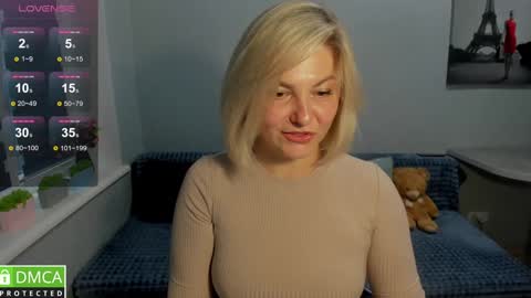 Snapshot of sweet___margaret chatting on December 2024 01:16:02 PM Margaret online show from December 2024 01:16:02 PM