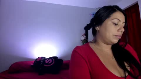 Snapshot of sweet__evil_ chatting on December 2024 11:24:02 PM sweet online show from December 2024 11:24:02 PM