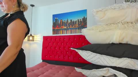 Carolina online show from March 2026 06:08:01 PM