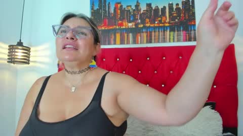 Carolina online show from March 2026 07:26:01 PM