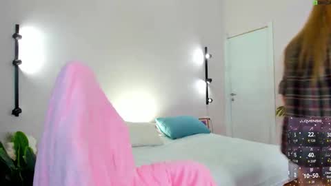 Snapshot of sweet__monica chatting on March 2026 01:01:02 AM Monica GTM 3MoTuWeFrSa 500pm-1000pm online show from March 2026 01:01:02 AM