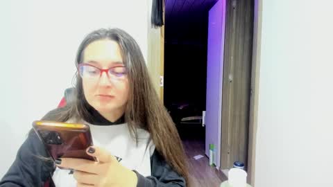 Snapshot of sweet__suck69bitch chatting on December 2024 02:04:01 AM sweet__suck69bitch online show from December 2024 02:04:01 AM