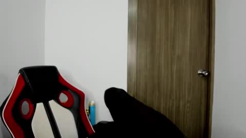 Snapshot of sweet__suck69bitch chatting on February 2025 03:04:01 AM sweet__suck69bitch online show from February 2025 03:04:01 AM