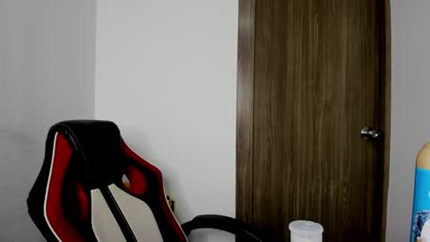 Snapshot of sweet__suck69bitch chatting on February 2025 10:09:02 PM sweet__suck69bitch online show from February 2025 10:09:02 PM