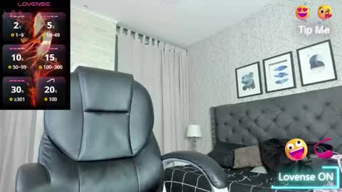 Vanessa online show from November 2025 04:16:01 AM