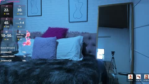 Snapshot of sweet_alicee__ chatting on April 2026 01:42:02 AM Alice online show from April 2026 01:42:02 AM