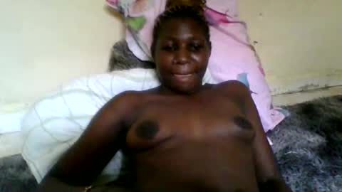 Snapshot of sweet_amor01 chatting on December 2024 08:49:02 AM clara online show from December 2024 08:49:02 AM