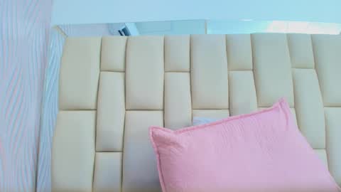 Snapshot of sweet_amye chatting on October 2025 07:09:02 PM Amye online show from October 2025 07:09:02 PM