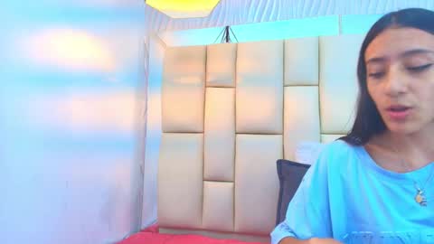 Snapshot of sweet_amye chatting on October 2025 07:44:01 PM Amye online show from October 2025 07:44:01 PM