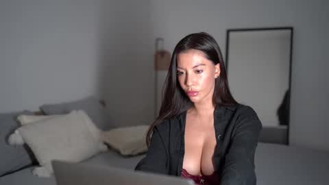 Snapshot of sweet_and_honest chatting on October 2025 10:12:01 PM Dorothea online show from October 2025 10:12:01 PM