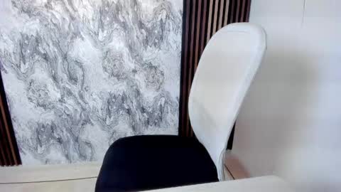 Aura  online show from May 2026 08:47:02 PM