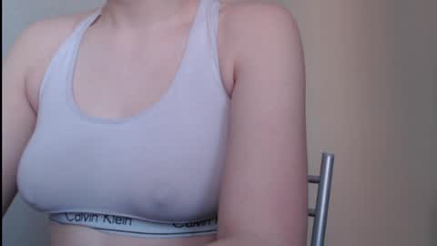 Snapshot of sweet_baby_kate chatting on February 2025 06:39:01 AM Kate and Erica online show from February 2025 06:39:01 AM