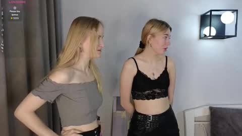 Snapshot of sweet_barbei chatting on March 2026 03:11:02 AM My name is Margo Please Thumbs up me online show from March 2026 03:11:02 AM