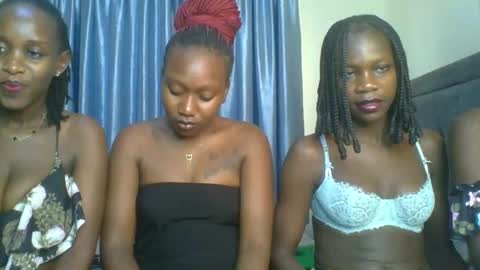 Camila online show from December 2025 11:06:01 AM