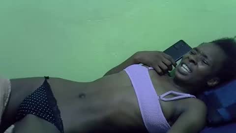 Snapshot of sweet_candie01 chatting on November 2025 06:32:01 PM sweet_candie01 online show from November 2025 06:32:01 PM