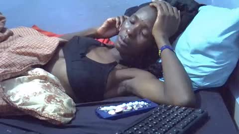 Snapshot of sweet_candie01 chatting on May 2026 06:48:01 PM sweet_candie01 online show from May 2026 06:48:01 PM