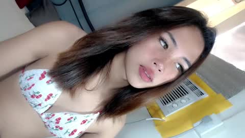 sweet_cassy12 online show from May 2026 03:23:01 AM