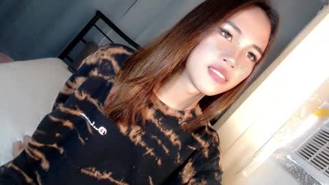 sweet_cassy12 online show from May 2026 05:35:01 AM