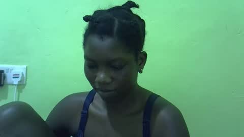 sweet_cherie1 online show from April 2026 06:58:01 PM