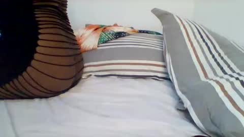 Snapshot of sweet_cherry007 chatting on February 2025 06:43:01 PM sweet_cherry007 online show from February 2025 06:43:01 PM