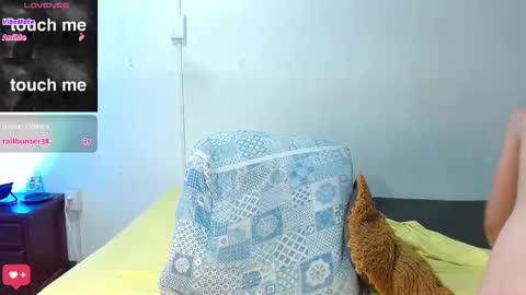 Snapshot of sweet_devil2 chatting on January 2025 12:24:01 AM kandy muller online show from January 2025 12:24:01 AM