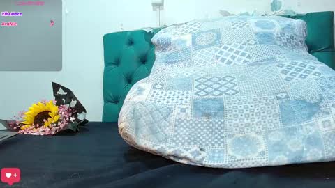 Snapshot of sweet_devil2 chatting on March 2025 10:34:02 PM kandy muller online show from March 2025 10:34:02 PM