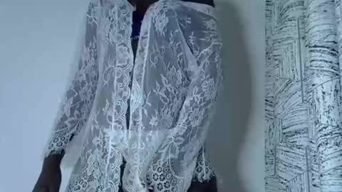 Snapshot of sweet_diva19 chatting on May 2026 10:04:01 PM sweet_diva19 online show from May 2026 10:04:01 PM