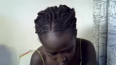 Snapshot of sweet_diva19 chatting on May 2026 09:43:01 PM sweet_diva19 online show from May 2026 09:43:01 PM