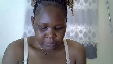 Snapshot of sweet_dori33 chatting on July 2026 07:12:01 AM sweet_dori33 online show from July 2026 07:12:01 AM