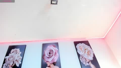 Kendra online show from December 2024 04:29:02 PM