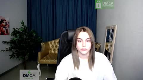 Chloe online show from February 2026 05:24:01 AM