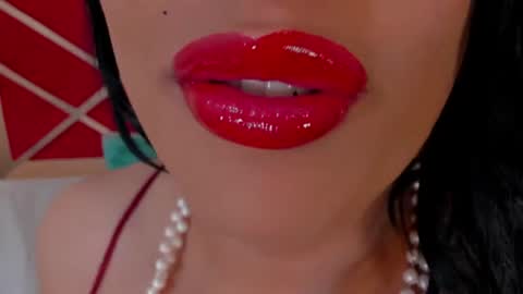 sweet_eliizabeth online show from June 2026 01:10:01 PM