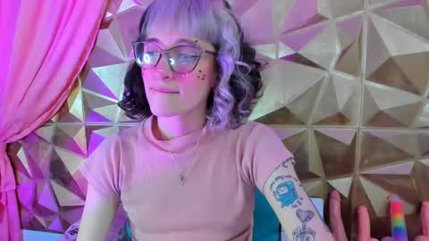 Snapshot of sweet_emmili chatting on February 2025 03:27:02 PM emmili online show from February 2025 03:27:02 PM