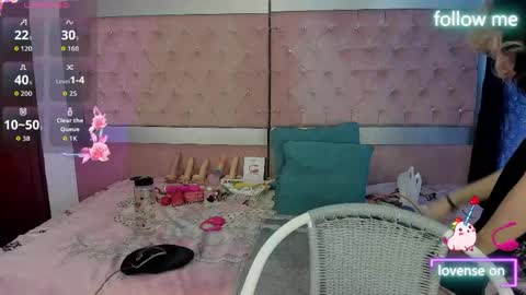  emmili  online show from April 2026 12:22:02 PM