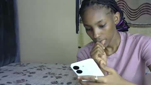 sweet_freaky online show from May 2026 05:14:01 AM