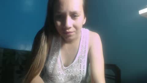 Snapshot of sweet_girlyxx chatting on December 2024 11:51:02 AM girly online show from December 2024 11:51:02 AM