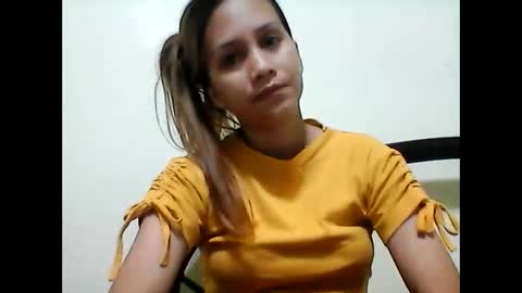 Snapshot of sweet_girlyxx chatting on December 2024 12:18:02 PM girly online show from December 2024 12:18:02 PM