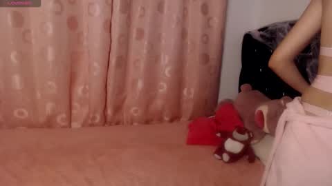 Snapshot of sweet_hannaah chatting on October 2025 10:07:01 AM Hannah online show from October 2025 10:07:01 AM