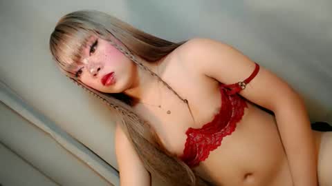 Snapshot of sweet_honeylove chatting on April 2026 02:44:01 AM Anisha online show from April 2026 02:44:01 AM