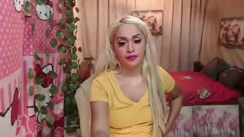 Snapshot of sweet_hunterxx chatting on March 2025 12:11:01 AM sweet_hunterxx online show from March 2025 12:11:01 AM